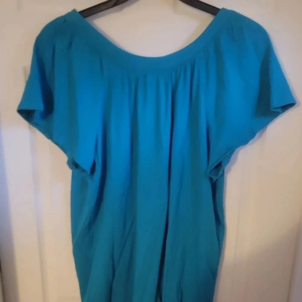 SHIRT - Picture 2 of 2